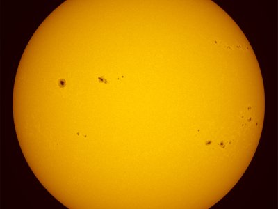 15_57_26_Surface_28_Sharp51_B25.0_C1.4_S40_N1_SUN.jpg